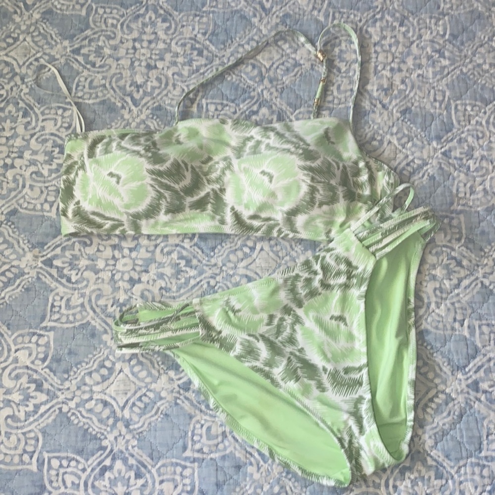 Aerie Large 2 piece
